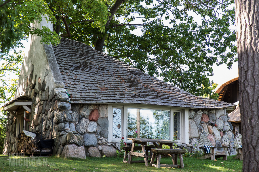 Charlevoix - Mushroom Houses - 2015-51