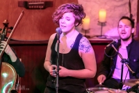 ChrisDuPont-JohnnysSpeakeasy-AnnArbor-MI-20160102-ChuckMarshall-004