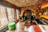 Detach-Hobbit-House-2024-7