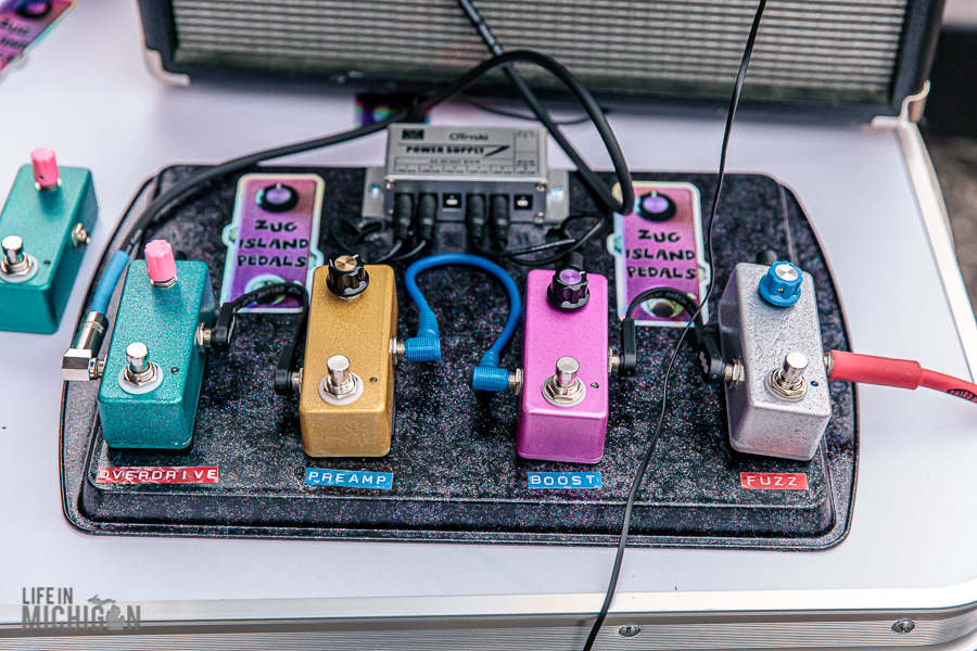 Zug Island Pedals