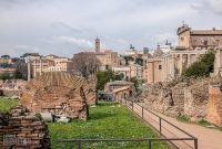Italy-Rome-Colosseum-21