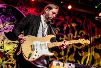 Magpie Salute-4