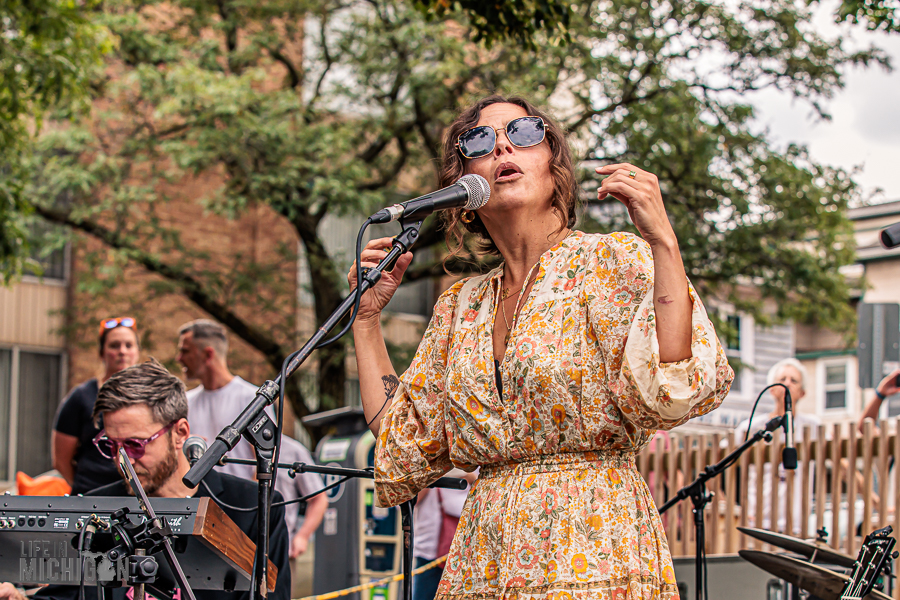 Kate Peterson and May Erlewine at Sonic Lunch