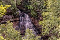 Pictured Rocks - Chapel Falls to Mosquito Falls hike