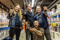 Blue Snaggletooth - ESB release - 2015-35