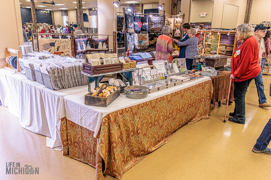 Southern-Michigan-Rug-Hookrafters-Hook-in-2026-63