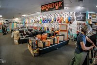 Vinyl-and-Beer-tour-4