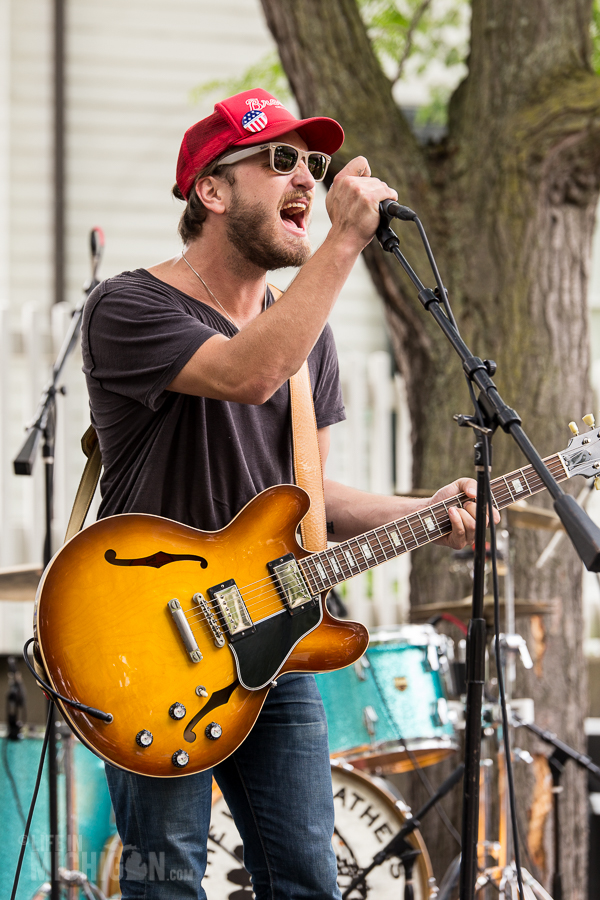 Wild Feathers - Sonic Lunch