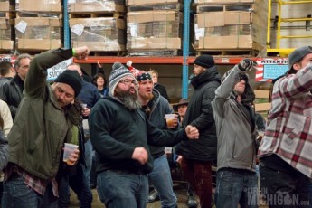 Folks diggin The Massholes!