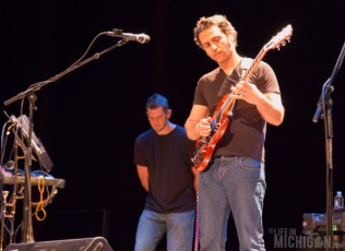 Zappa Plays Zappa - Dweezil and Ben