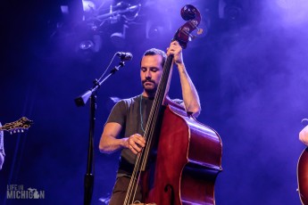 Billy Strings - Intersection-13
