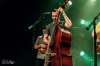 Billy Strings - Intersection-19