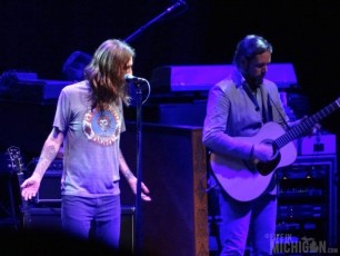 Chris and Rich Robinson - Black Crowes