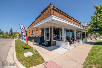 Boathouse Beer Co and Boozery