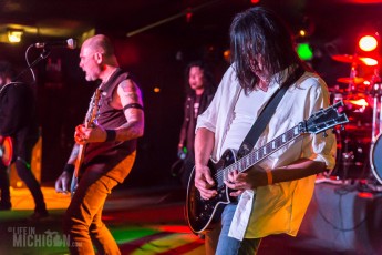 Heretic-TokenLounge-Westland_MI-20150329-ChuckMarshall-015