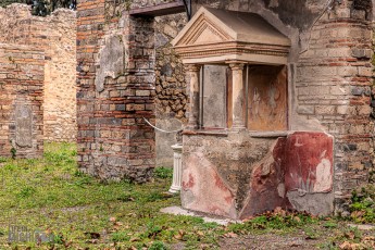 Italy-Pompeii-33