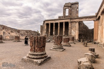 Italy-Pompeii-4