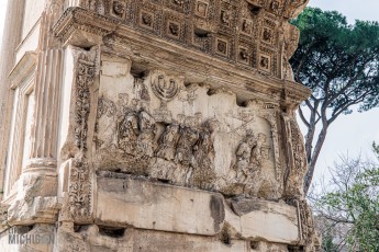 Italy-Rome-Colosseum-18