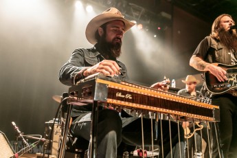 Whitey Morgan and the 78's  @ Crofoot - Pontiac, MI on 19-Feb-2016