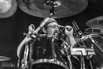 1000 Yard Stare - El Club-17