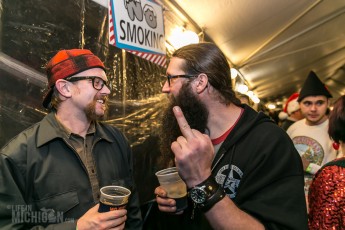 4 Elf - Dark Horse - 2015-134