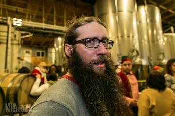 4 Elf - Dark Horse - 2015-66