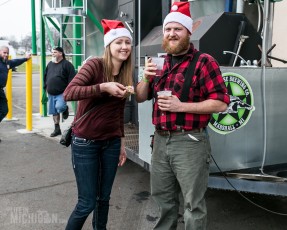 4 Elf - Dark Horse - 2015-75