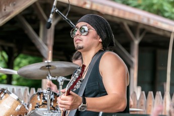 Chicken Wing Thing - 2016-16