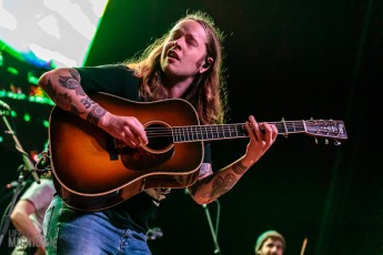 Billy-Strings-Majestic-2019-10