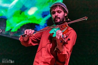 Billy-Strings-Majestic-2019-32