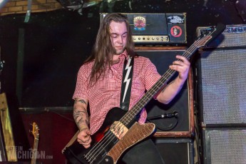 BlueSnaggletooth-BlindPig-AnnArbor_MI-20150207-ChuckMarshall-030