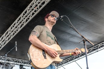 Burning Foot - Tropidelic