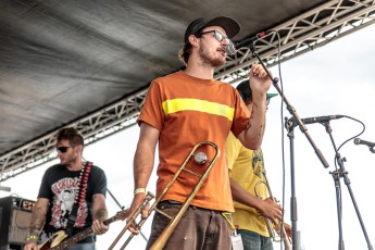 Burning Foot - Tropidelic