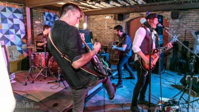 Captain Ivory - Bona Sera - Ypsi