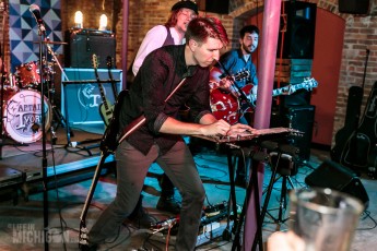 Captain Ivory - Bona Sera - Ypsi