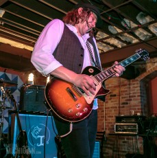 Captain Ivory - Bona Sera - Ypsi