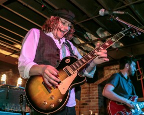 Captain Ivory - Bona Sera - Ypsi