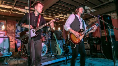 Captain Ivory - Bona Sera - Ypsi