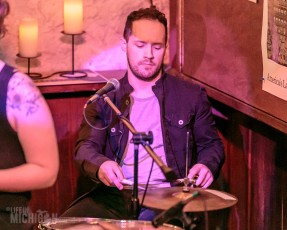 ChrisDuPont-JohnnysSpeakeasy-AnnArbor-MI-20160102-ChuckMarshall-003