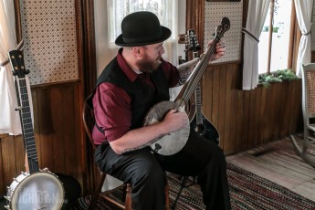 Christmas - Waterloo Farml Museum-25