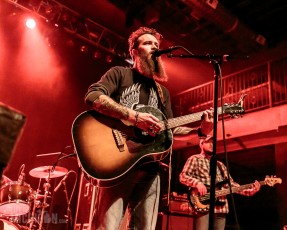 Cody Jinks @ Crofoot - Pontiac, MI on 19-Feb-2016