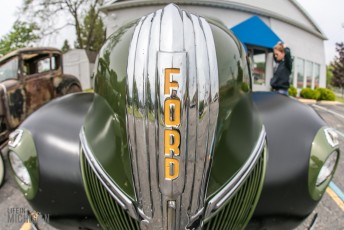 DedRabbits Lowbrow Artshow - Redline Brewing