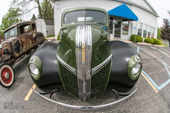 DedRabbits Lowbrow Artshow @ Redline Brewing