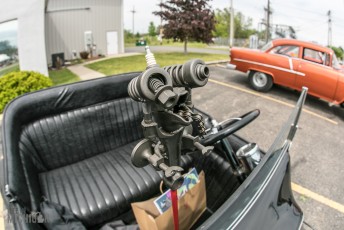 DedRabbits Lowbrow Artshow @ Redline Brewing