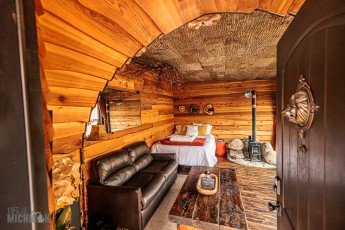 Detach-Hobbit-House-2024-4