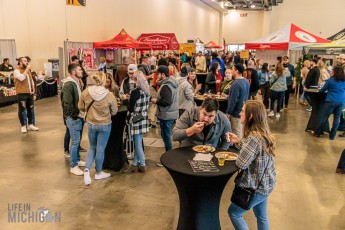 GrandRapids-Wine-Beer-Food-2023-49