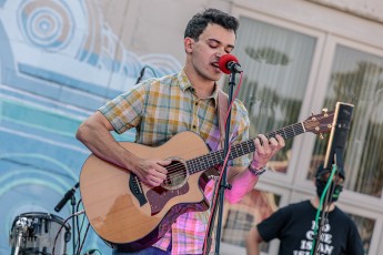 Grove-Sessions-Live-Nina-and-the-Buffalo-Riders-2