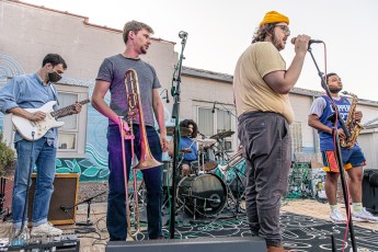 Grove-Sessions-Live-Nina-and-the-Buffalo-Riders-23