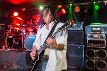 Heretic-TokenLounge-Westland_MI-20150329-ChuckMarshall-001