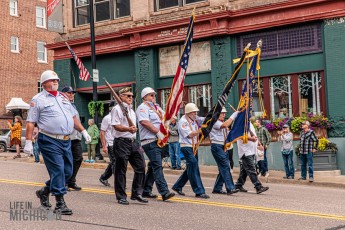 Humongous-Fungus-Festival-Crystal-Falls-2023-14